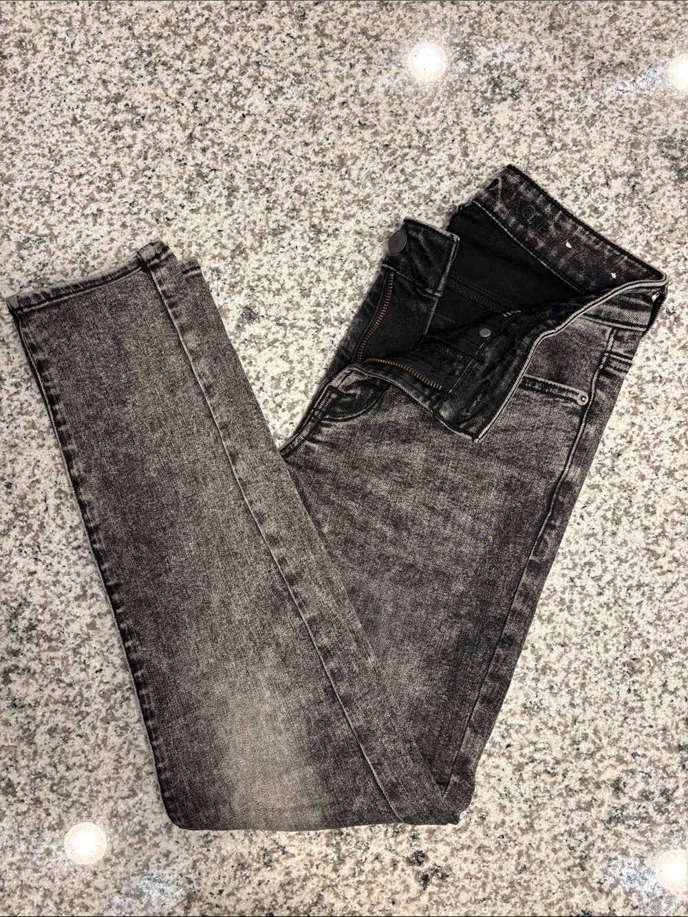 American Eagle Outfitters Black Acid-Wash Skinny Jeans